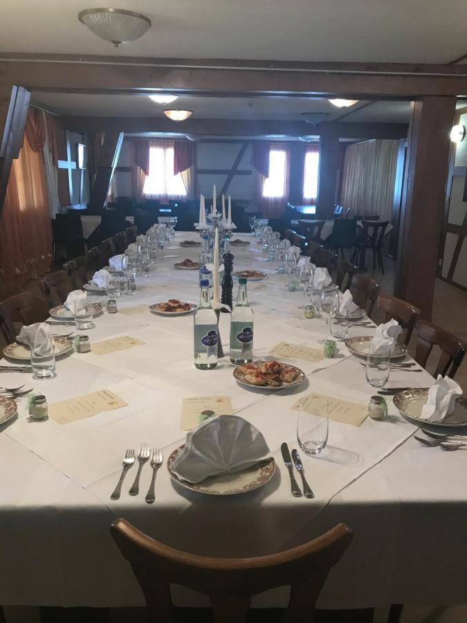 Hotel Restaurant Pizzeria Rotes Haus Münsterlingen Dış mekan fotoğraf