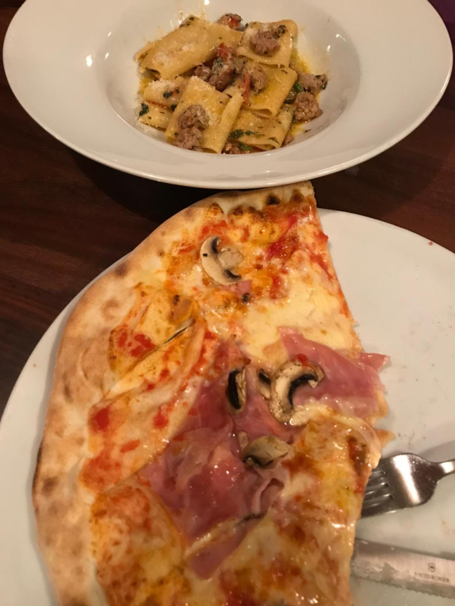 Hotel Restaurant Pizzeria Rotes Haus Münsterlingen Dış mekan fotoğraf