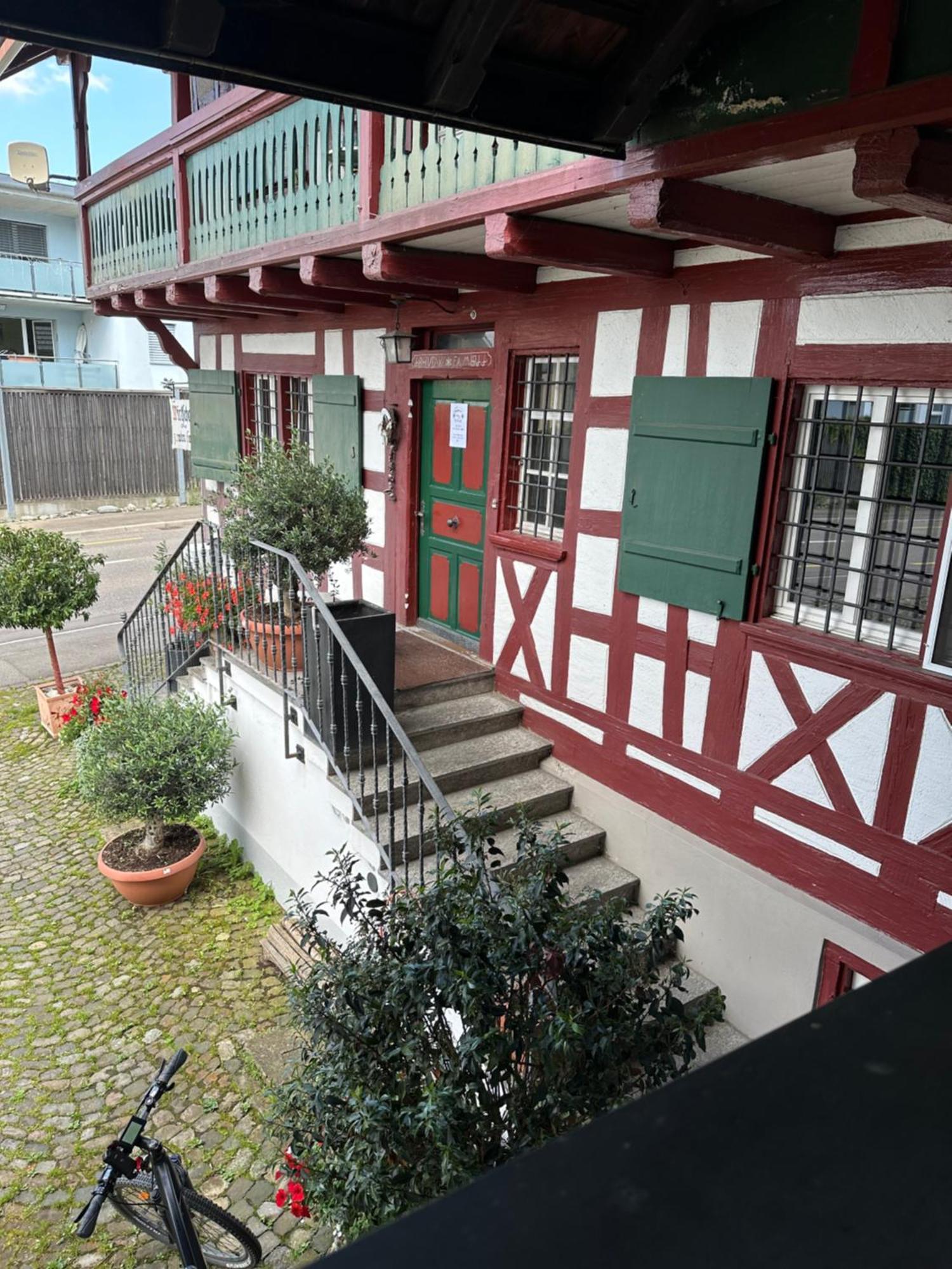 Hotel Restaurant Pizzeria Rotes Haus Münsterlingen Dış mekan fotoğraf